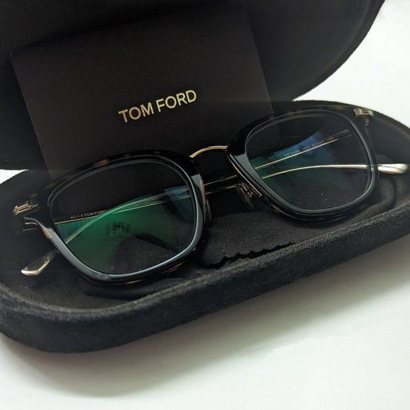 Tom Ford Accessories - Tom Ford Eyeglasses TF5496 052 Gold/Dark Havana 47mm